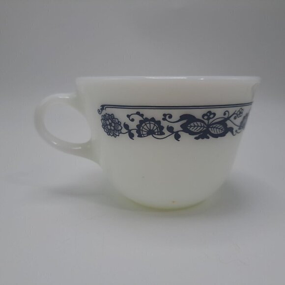 Pyrex Corelle Corning Old Towne Blue Onion White Milk Glass Coffee Tea Flat Cup - Picture 1 of 7